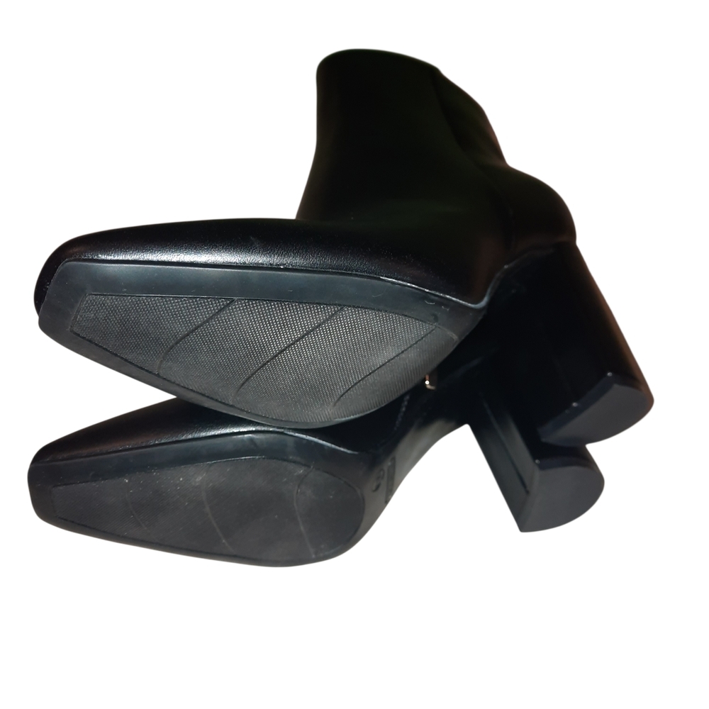 Nine West Black Ankle Booties - Picture 3 of 8